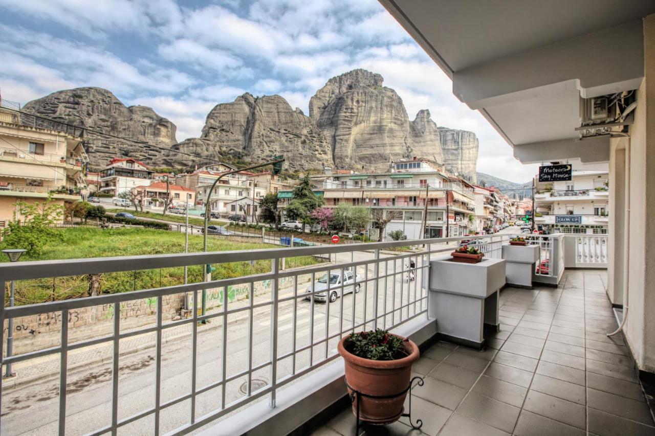 Meteora Sky House Apartment กาลัมปากา ภายนอก รูปภาพ