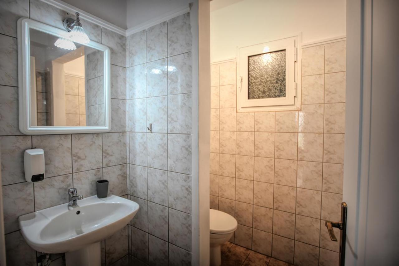 Meteora Sky House Apartment กาลัมปากา ภายนอก รูปภาพ